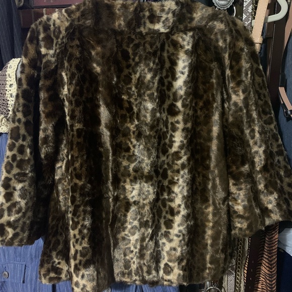 GUESS Leopard print faux fur coat - Picture 9 of 12
